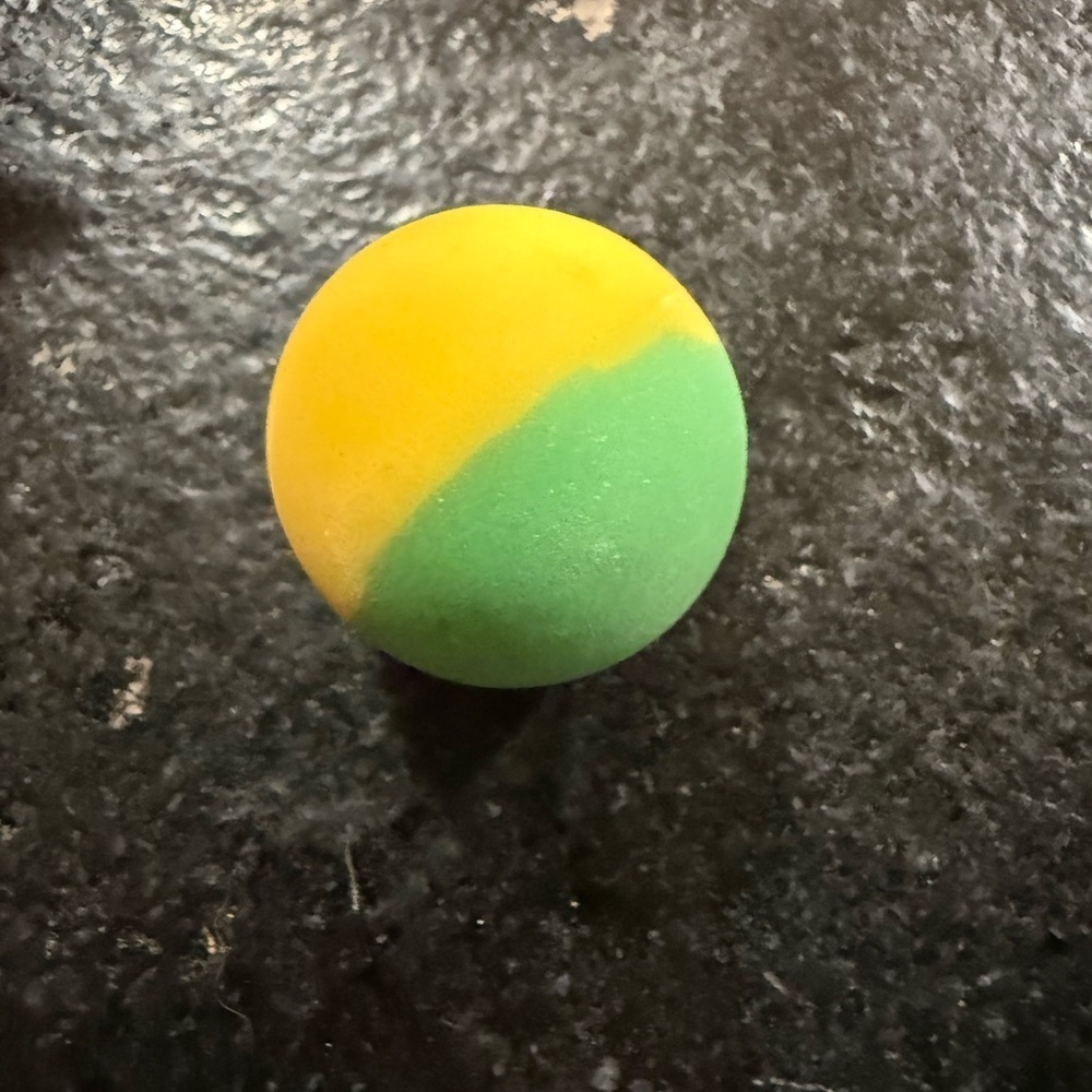 Vintage Lot of 90s Rubber Bouncy Super Balls - Picture 8 of 16